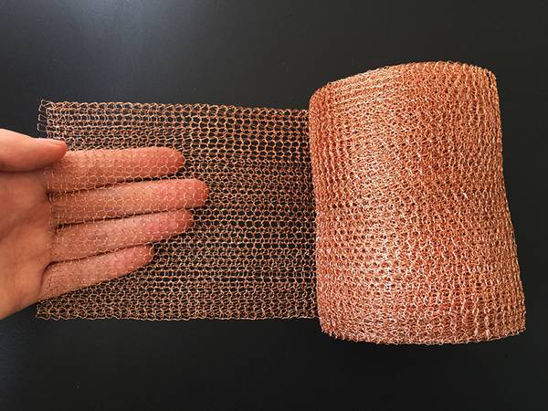 Front view of knitted copper mesh